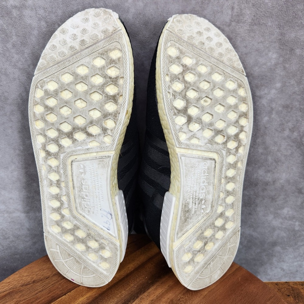 Adidas NMD R1 Primeknit Sneakers Mens‎ 9 Black Low Top Casual Shoes S81848 - Picture 10 of 11